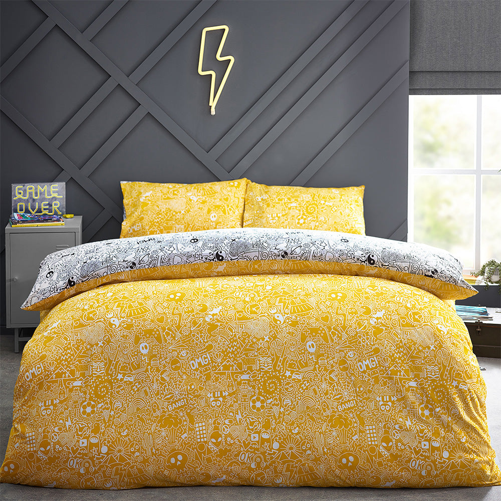 Doodles Duvet Cover Set White/Black