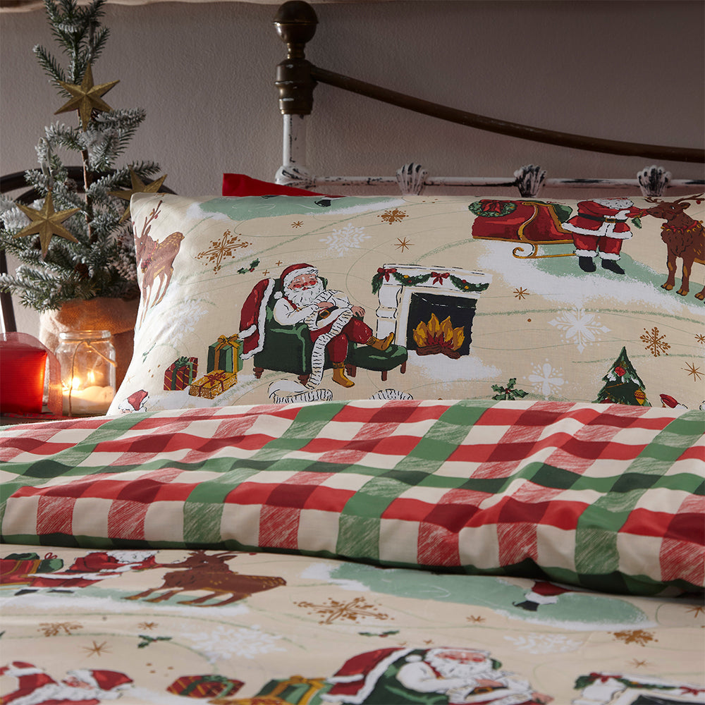 Jolly Santa Christmas Duvet Cover Set Cream/Red