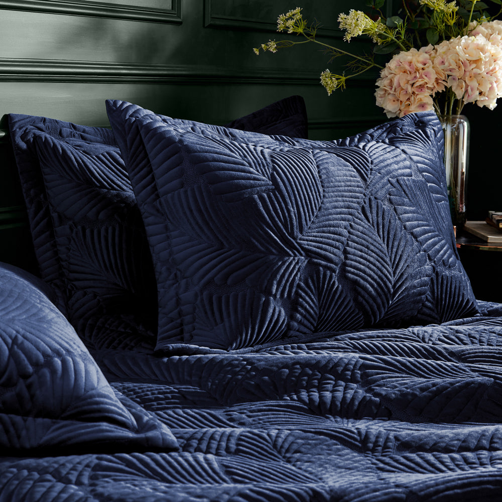 Palmeria Quilted Velvet Duvet Cover Set Navy