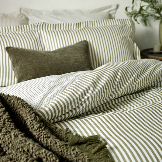 Beyond Cotton: Your Guide to picking the Perfect Fabric for Every Season.